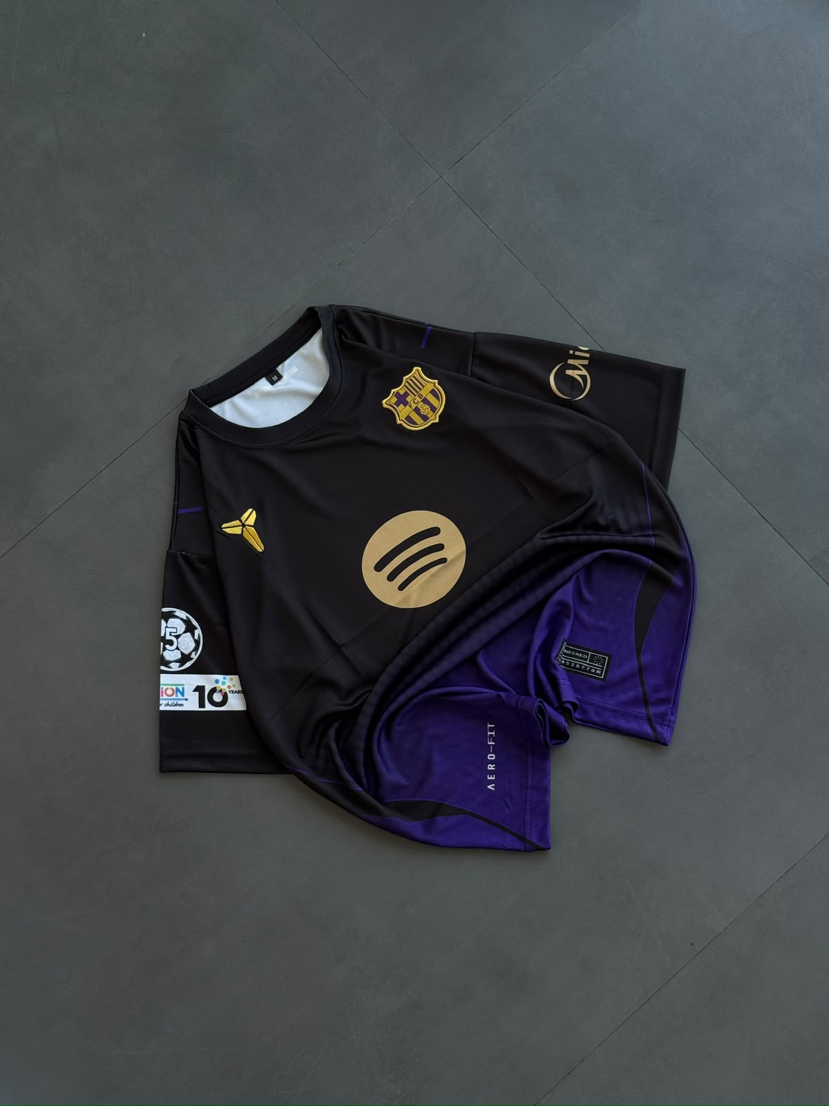 Five sleeve Embroidery