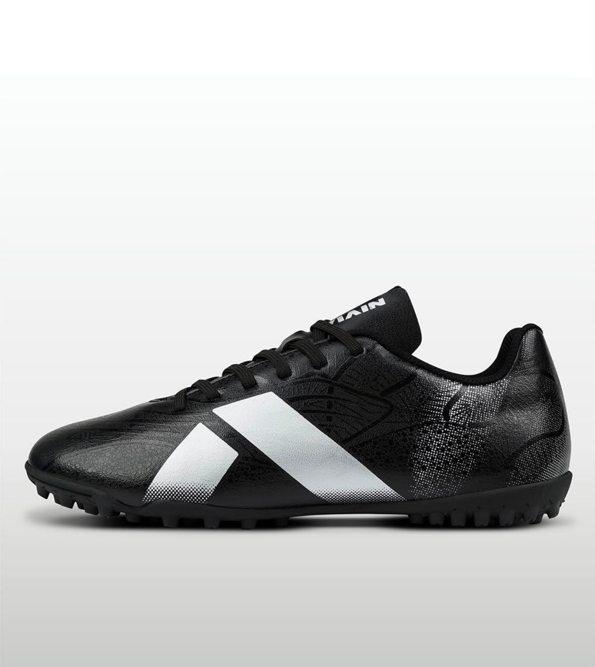 Nivia Carbonite Indoor